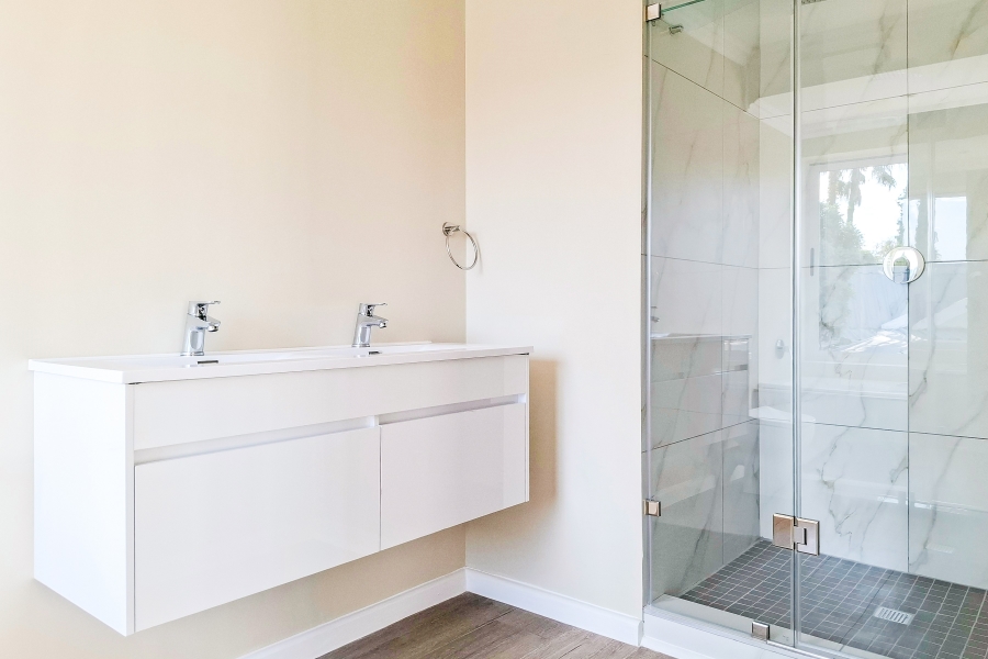 3 Bedroom Property for Sale in Costa Sarda Western Cape